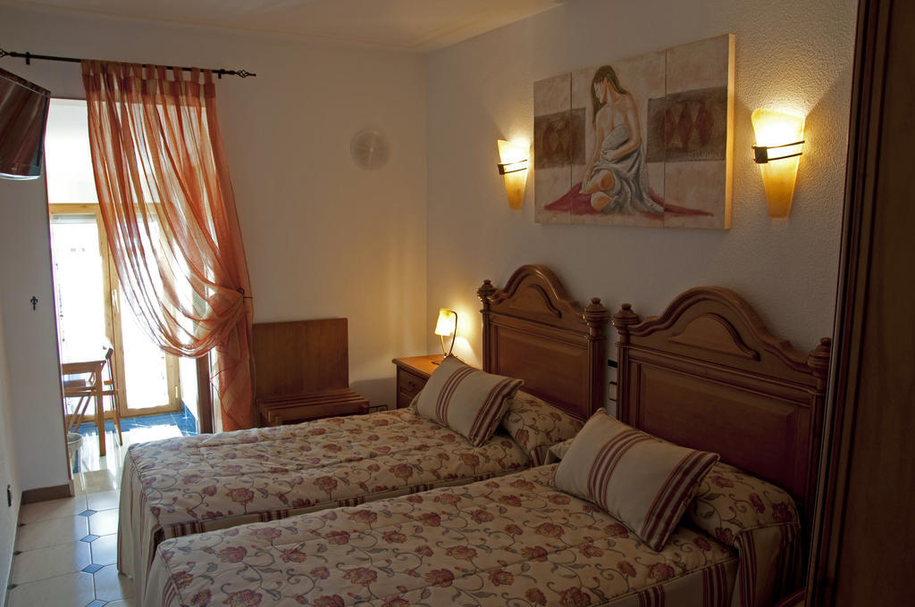 Hôtel Hospederia Gemma à La Lastrilla Chambre photo